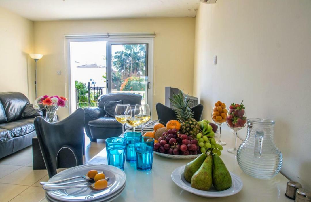 Nissi Golden Lovely One Bedroom With Spacious Terrace And Free Parking Apartament